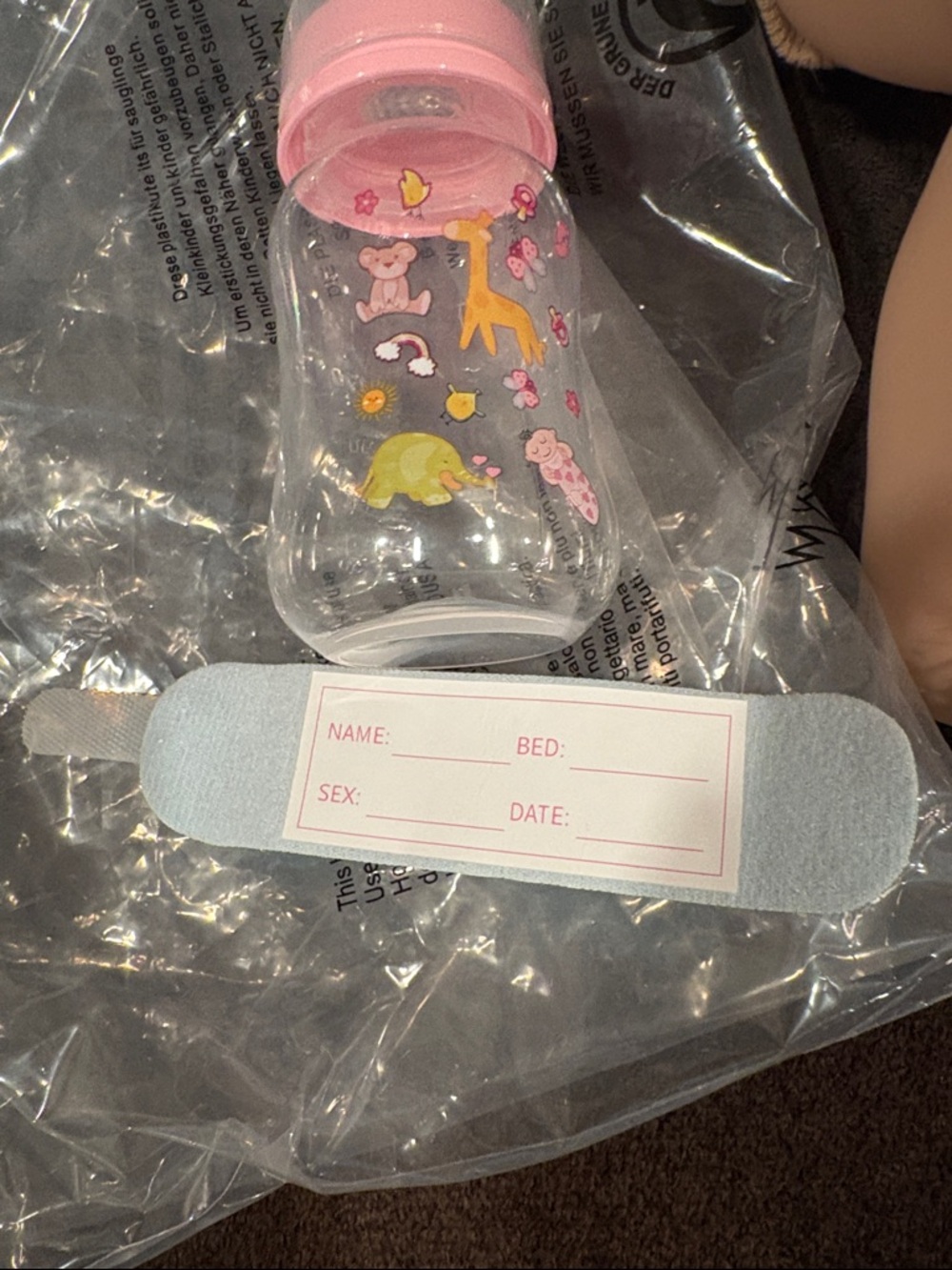 Reborn Baby Doll in Beige Outfit - Kids Toys cloth body - Picture 5 of 9